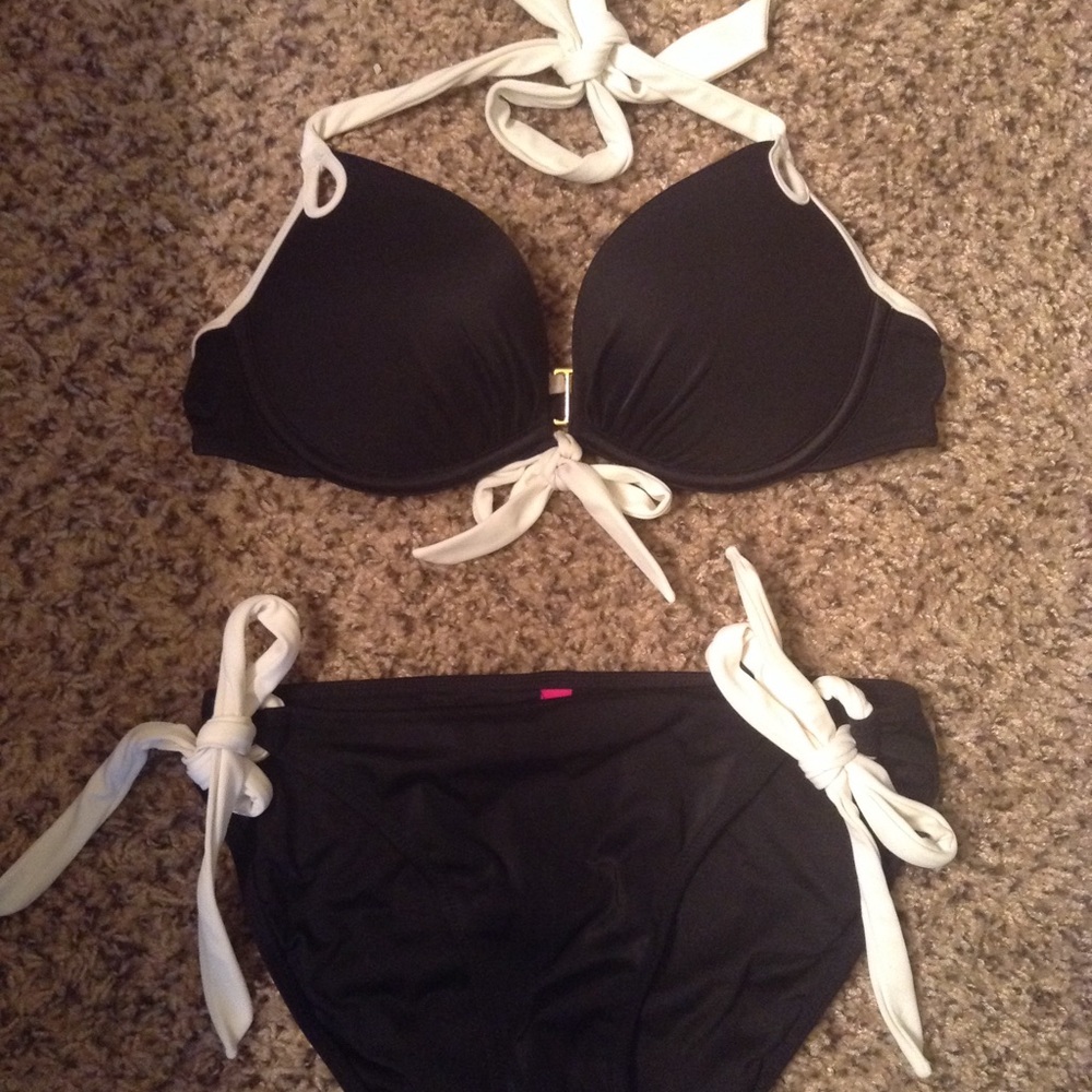 Victoria's Secret push up bikini